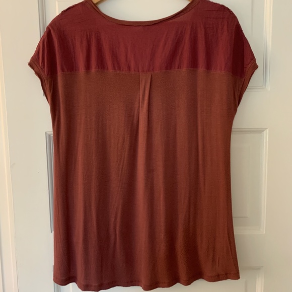 Sun & Shadow Red Boho Top - Picture 3 of 4